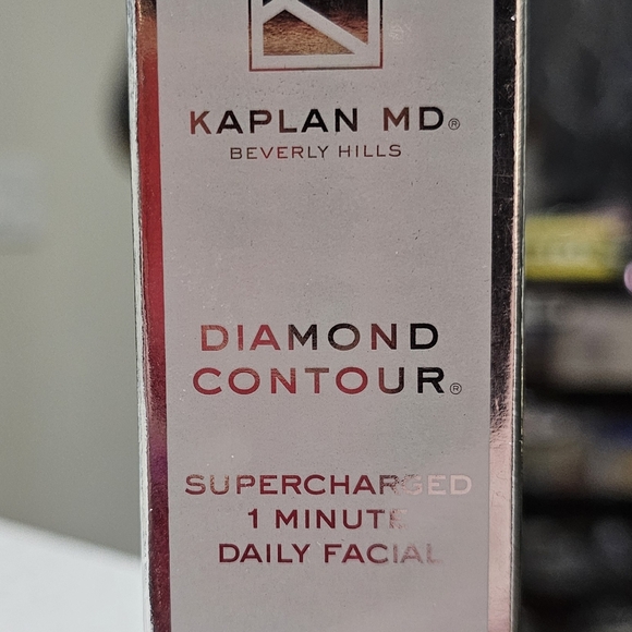 Kaplan MD Diamond Contour Facial